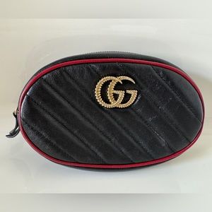 Gucci GG Leather Belt Bag in Black with Red Trimming.
